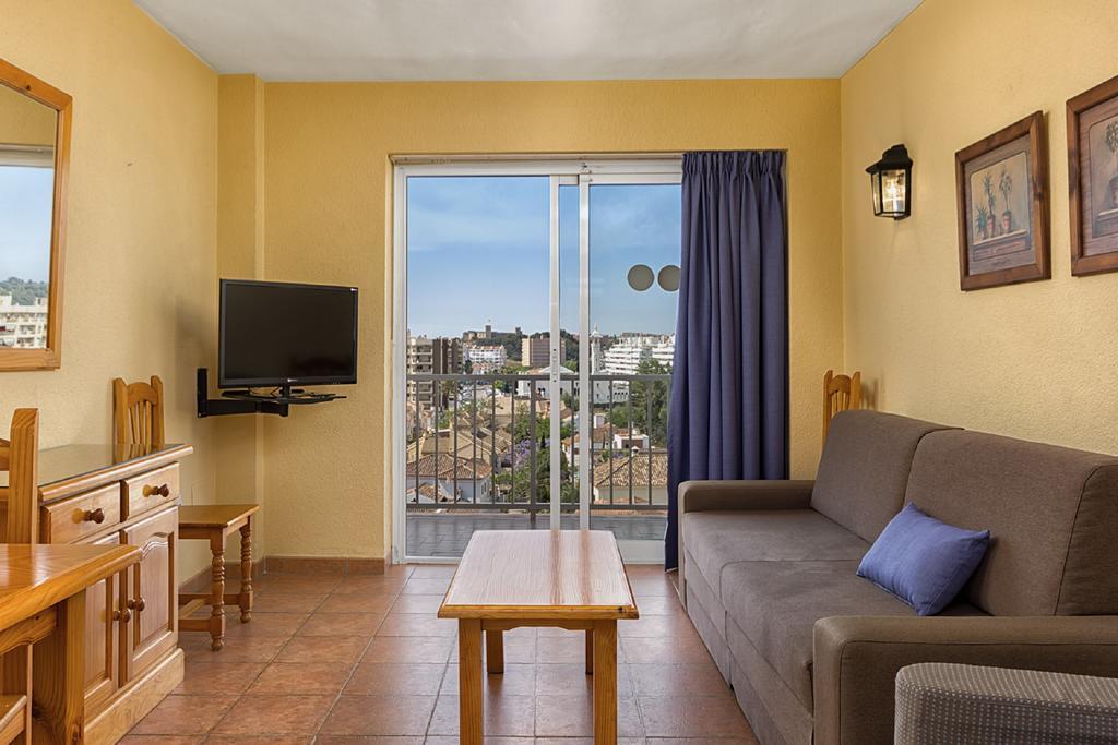 Apartamentos Embajador Fuengirola Dış mekan fotoğraf