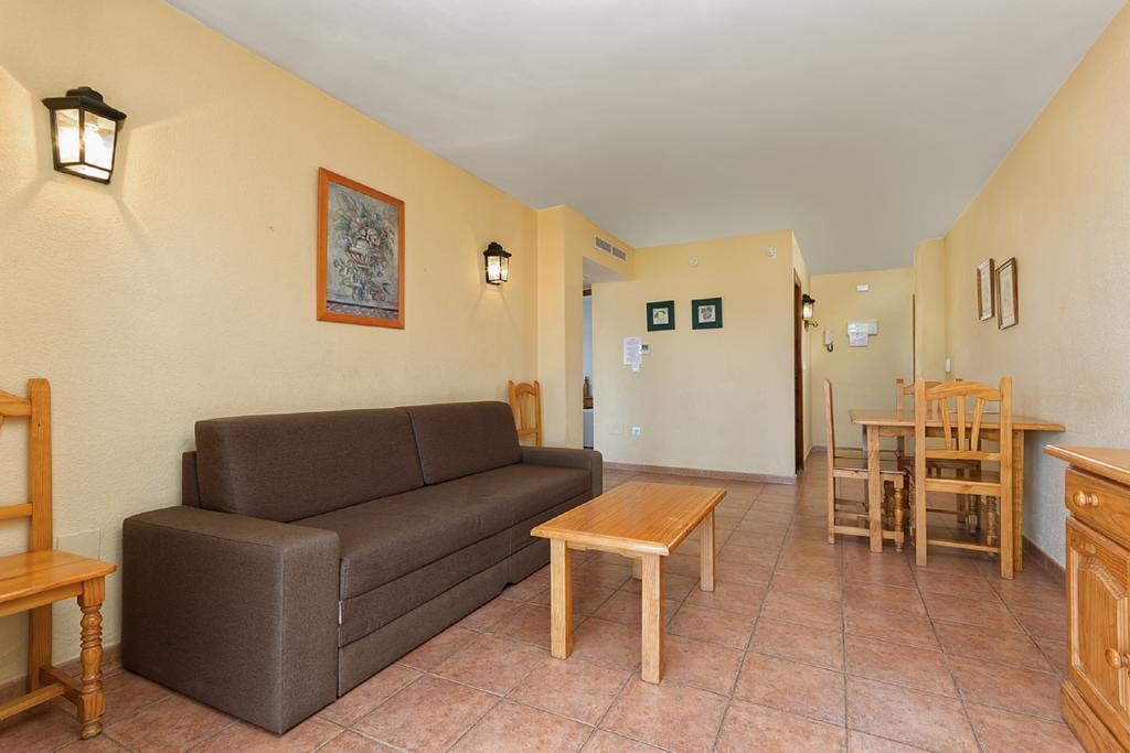 Apartamentos Embajador Fuengirola Dış mekan fotoğraf